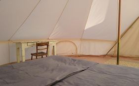 Cosy Farmhouse Glamping